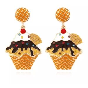 Lovely Ice Cream Sundae Earrings